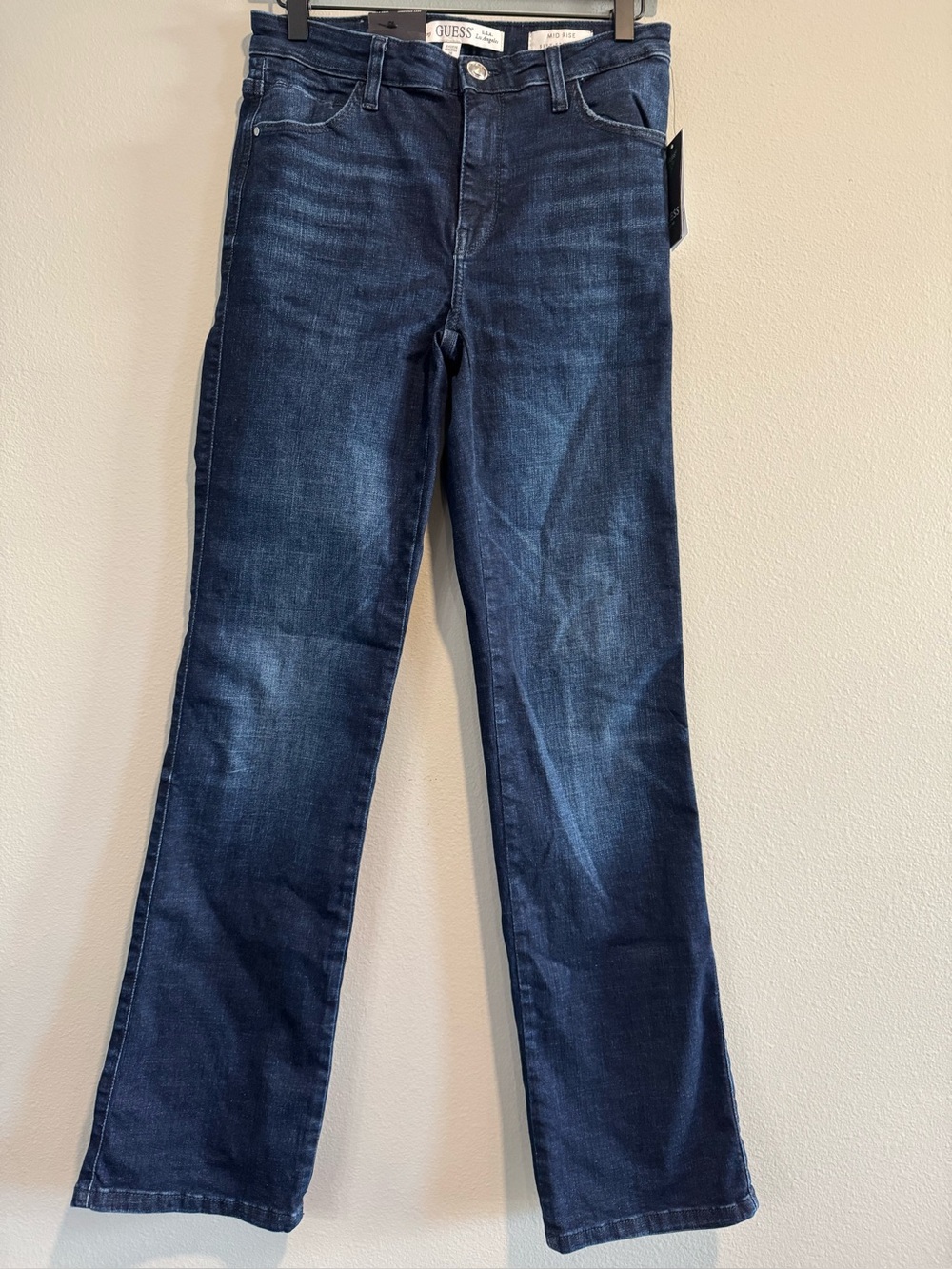 GUESS Dark Indigo Sexy Straight Leg Jeans Mid Rise Curvy Fit 26X32 NEW $98
